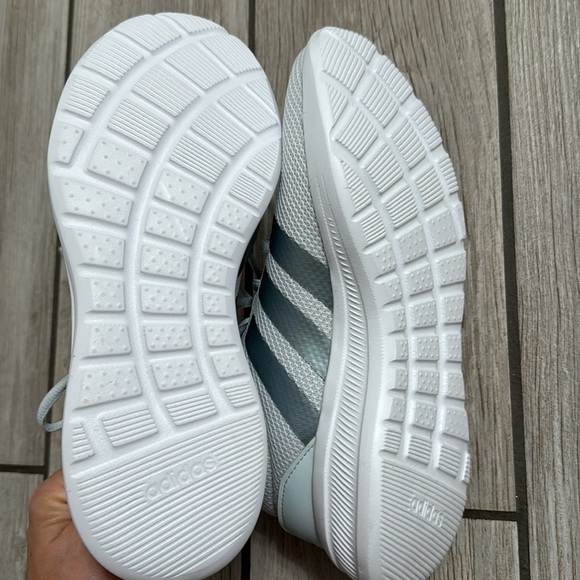 Adidas cloud foam shoes - Picture 4 of 5